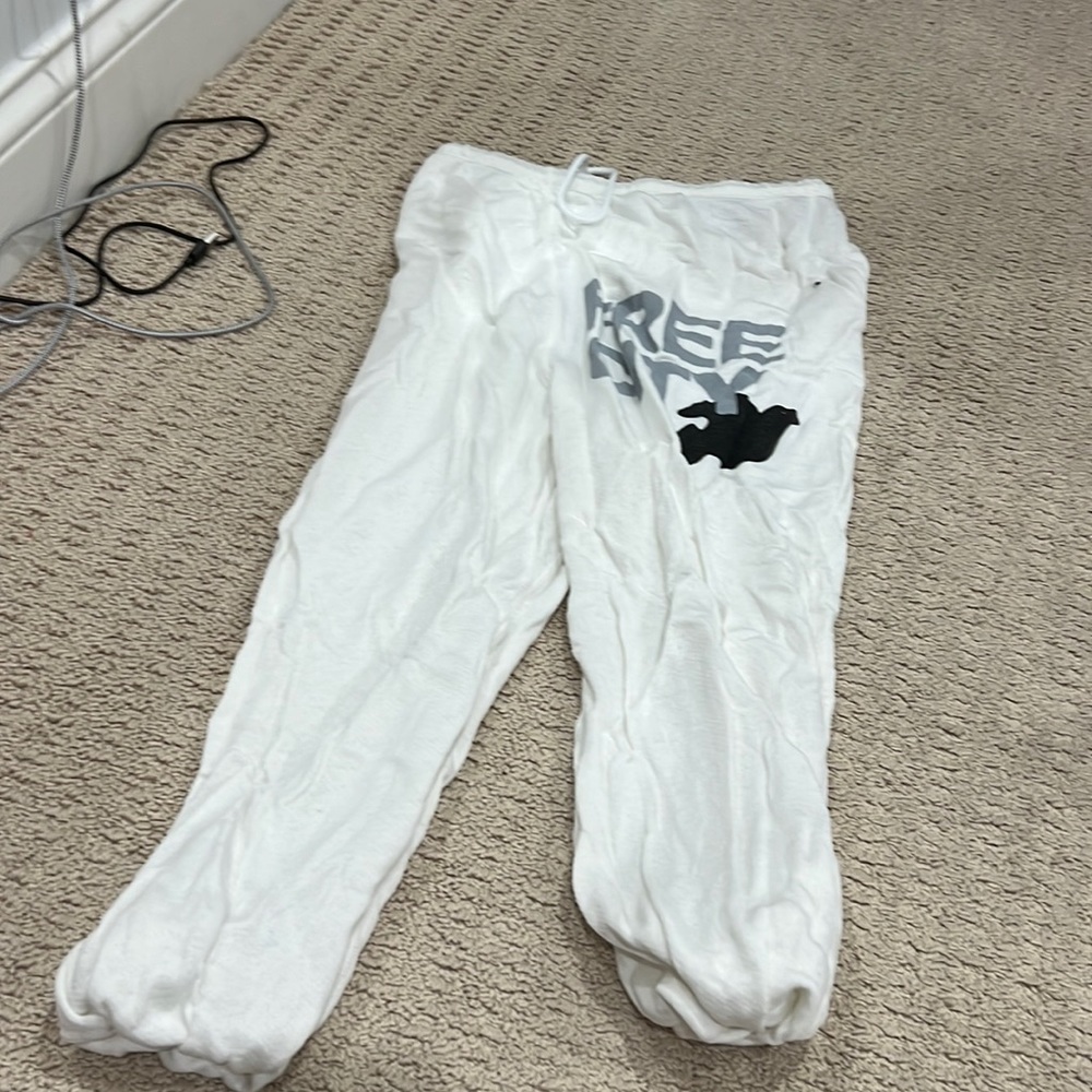 White free city sweats